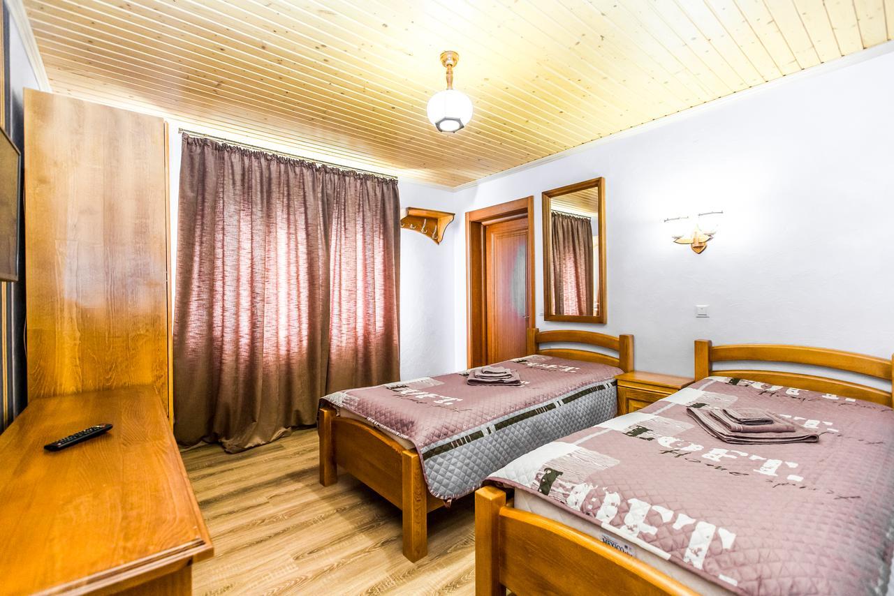 Cottage Berdo Yaremche Exterior photo